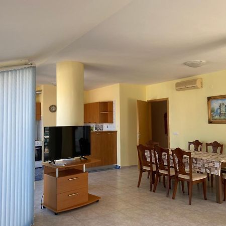 ابزور Prostor Apartments المظهر الخارجي الصورة